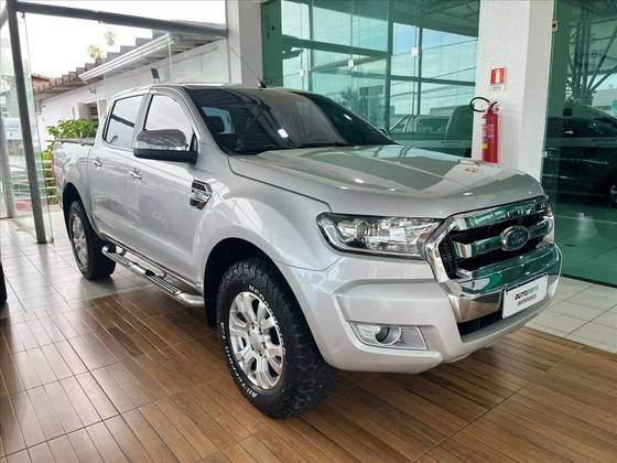 FORD RANGER 3.2 XLT 4X4 CD 20V DIESEL 4P AUTOMÁTICO